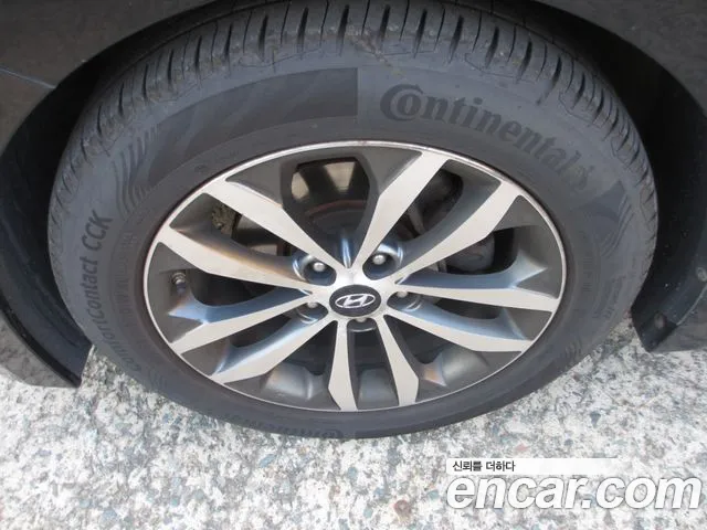 Hyundai Grandeur 2011 thumb 5