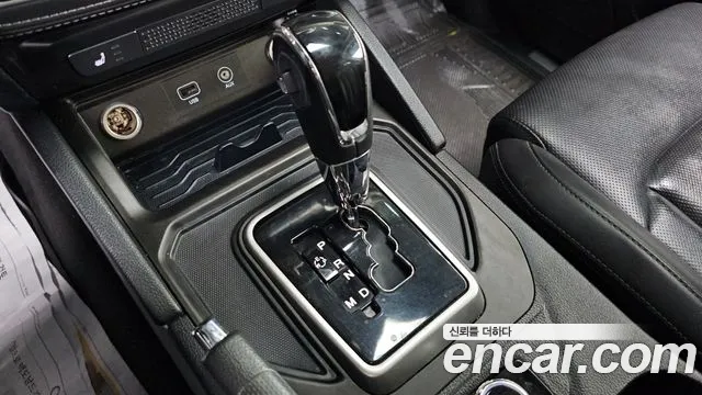 KG_Mobility_Ssangyong Rexton 2018 thumb 9