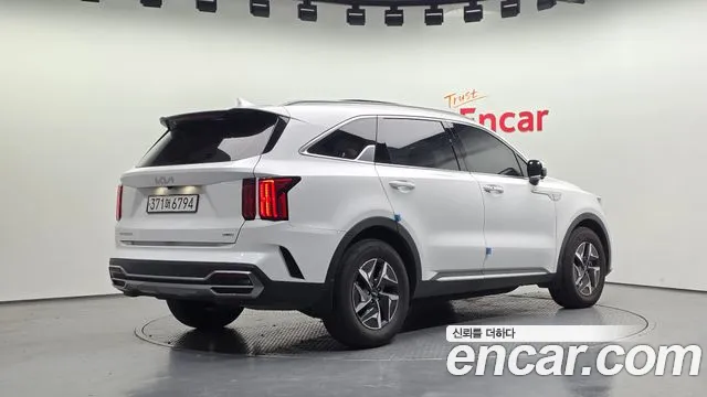 Kia Sorento 2023 thumb 2
