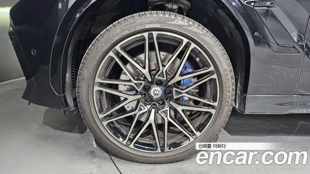 BMW X6M 2023 thumb 5
