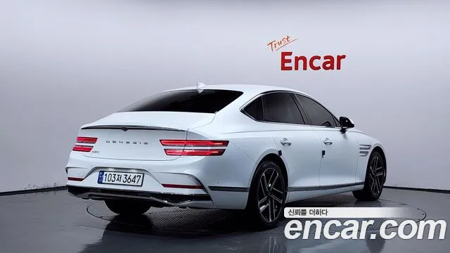 Genesis G80 2024 thumb 2