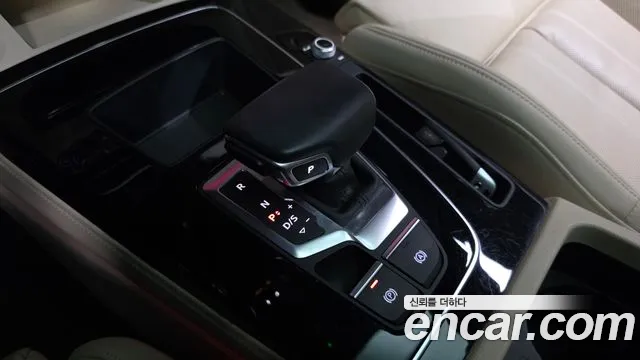 Audi Q5 2021 thumb 9