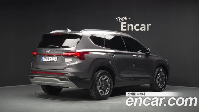 Hyundai Santa Fe 2022 thumb 2