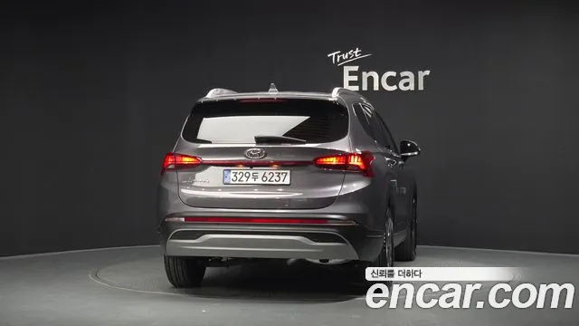 Hyundai Santa Fe 2022 thumb 4