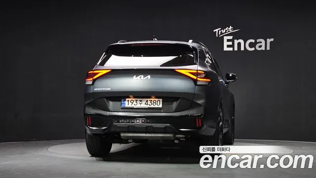 Kia Sportage 2023 thumb 3