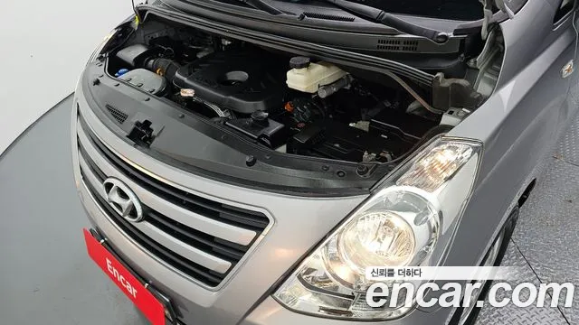 Hyundai Starex 2017 thumb 6