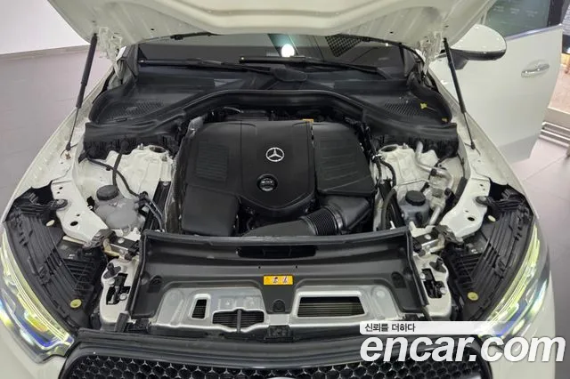 Mercedes-Benz GLC 2024 thumb 6