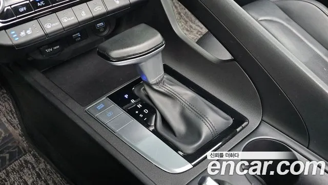 Hyundai Avante 2020 thumb 9
