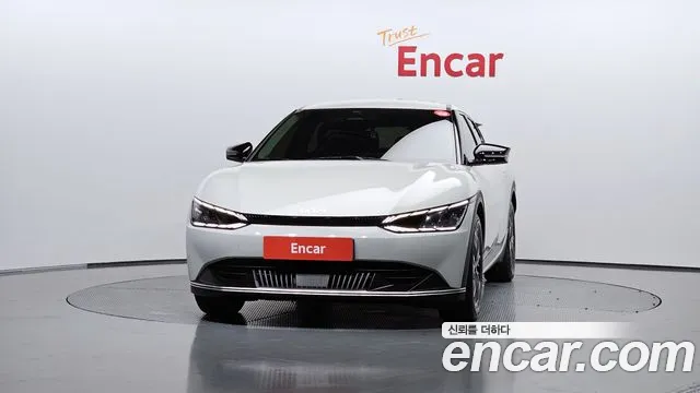 Kia EV6 2021 thumb 3