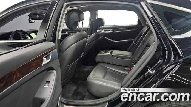 Hyundai Genesis 2015 thumb 11