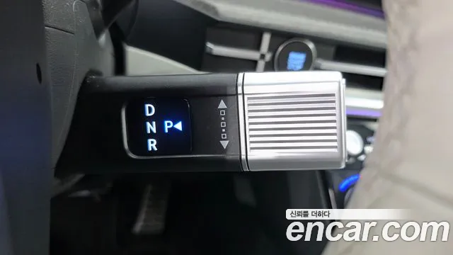 Hyundai Santa Fe 2023 thumb 9
