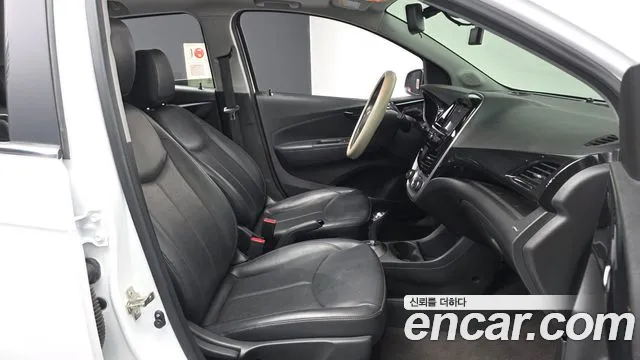 ChevroletGMDaewoo Spark 2016 thumb 11