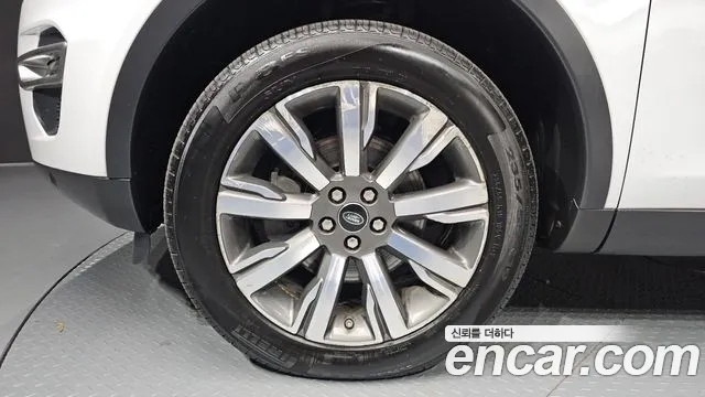 Land Rover Discovery Sport 2018 thumb 4