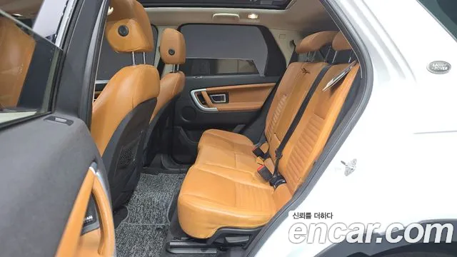 Land Rover Discovery Sport 2018 thumb 11