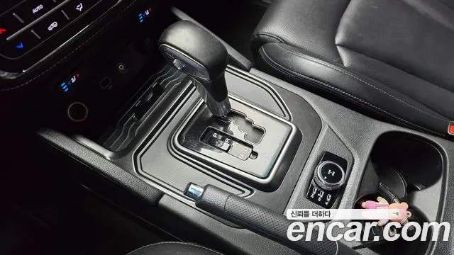 KG_Mobility_Ssangyong Rexton 2021 thumb 9