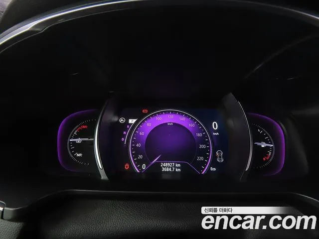 Renault-KoreaSamsung Megane 2016 thumb 9