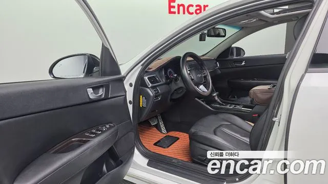 Kia K5 2018 thumb 12