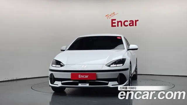 Hyundai IONIQ 6 2023 thumb 3