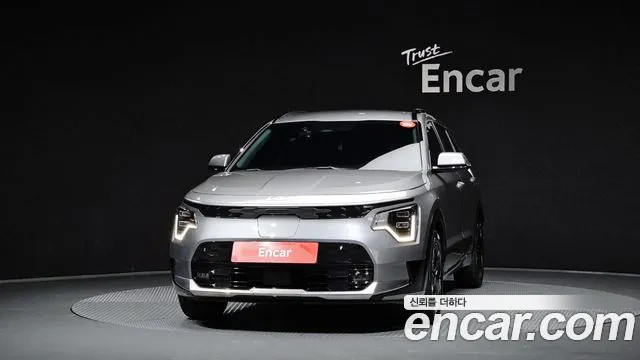 Kia Niro 2022 thumb 3