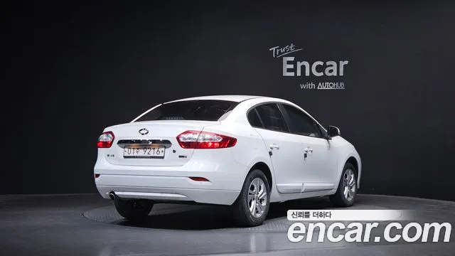 Renault-KoreaSamsung Fluence 2017 thumb 2