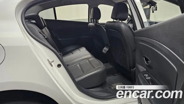 Renault-KoreaSamsung Fluence 2017 thumb 11