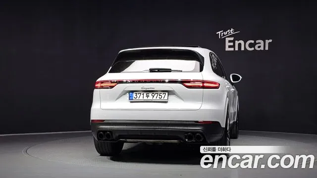 Porsche Cayenne 2020 thumb 4