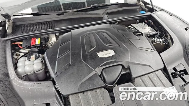 Porsche Cayenne 2020 thumb 6
