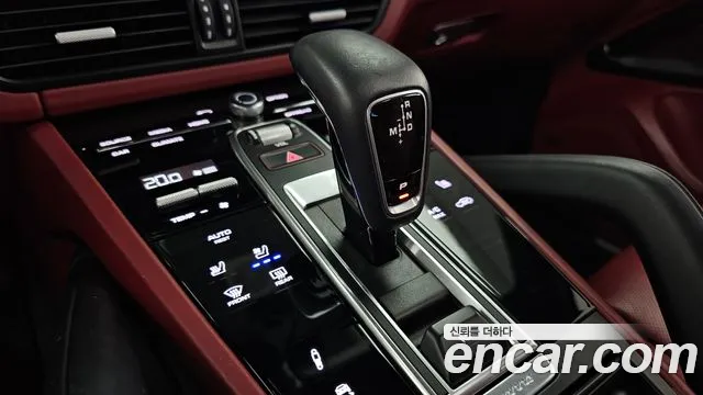Porsche Cayenne 2020 thumb 9