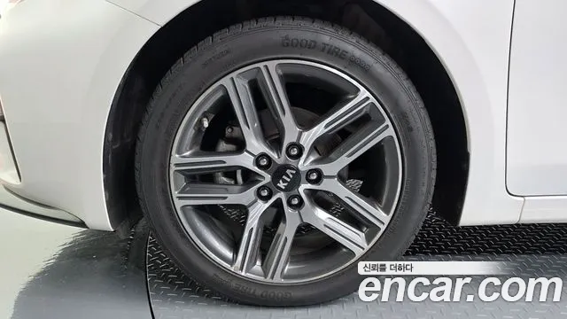Kia K3 2018 thumb 5