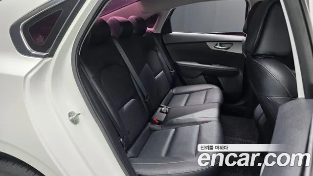 Kia K3 2018 thumb 11