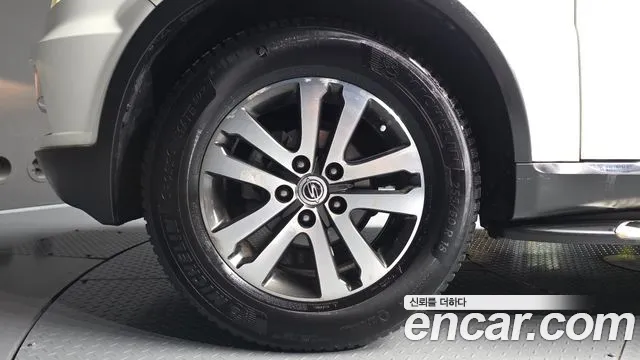 KG_Mobility_Ssangyong Rexton 2013 thumb 5