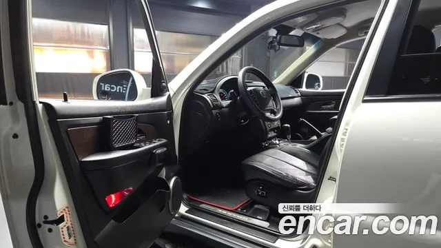 KG_Mobility_Ssangyong Rexton 2013 thumb 10
