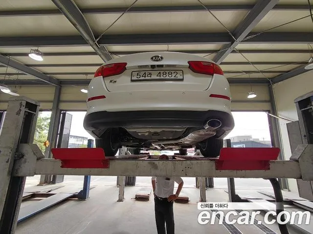 Kia K5 2014 thumb 2