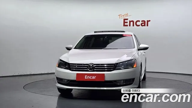 Volkswagen Passat (North America and China) 2014 thumb 3
