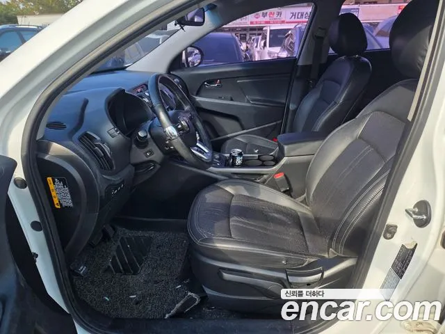 Kia Sportage 2011 thumb 6