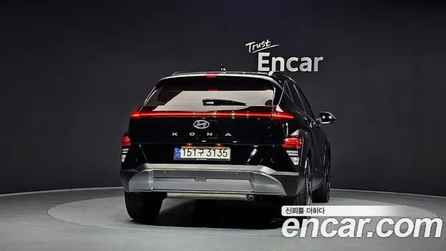 Hyundai Kona 2023 thumb 4