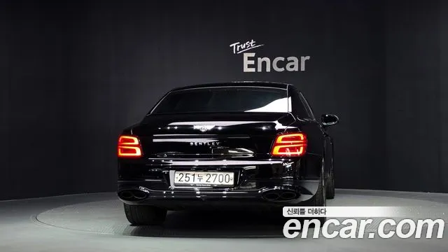 Bentley Flying Spur 2021 thumb 4