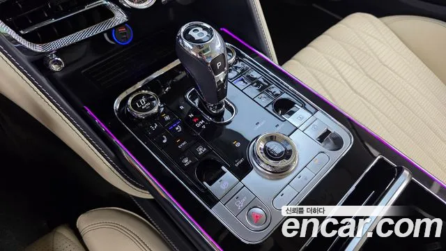 Bentley Flying Spur 2021 thumb 9