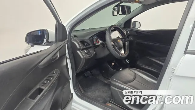 ChevroletGMDaewoo Spark 2016 thumb 10