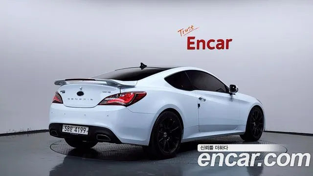 Hyundai Genesis 2014 thumb 2