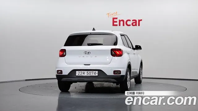 Hyundai Venue 2019 thumb 4