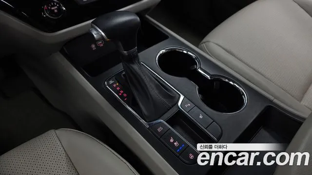 Kia Carnival 2018 thumb 9
