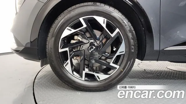 Kia Sportage 2023 thumb 5