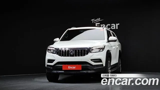 KG_Mobility_Ssangyong Rexton 2019 thumb 3
