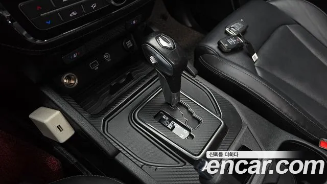 KG_Mobility_Ssangyong Rexton 2019 thumb 9