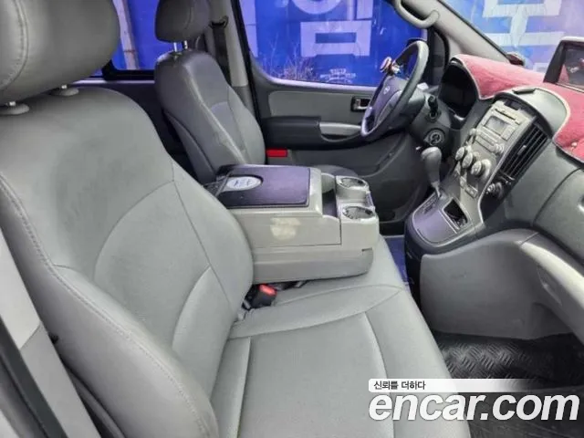 Hyundai Starex 2013 thumb 9