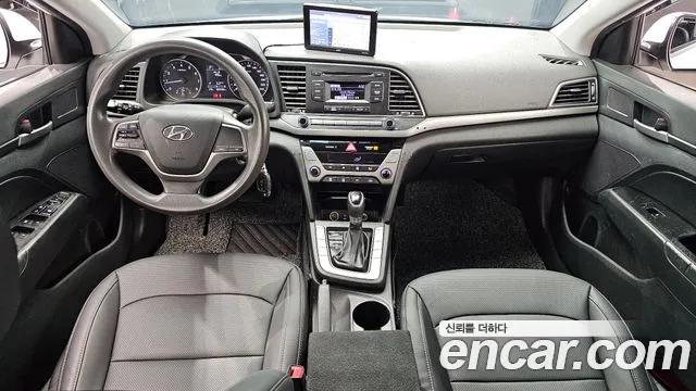 Hyundai Avante 2018 thumb 7