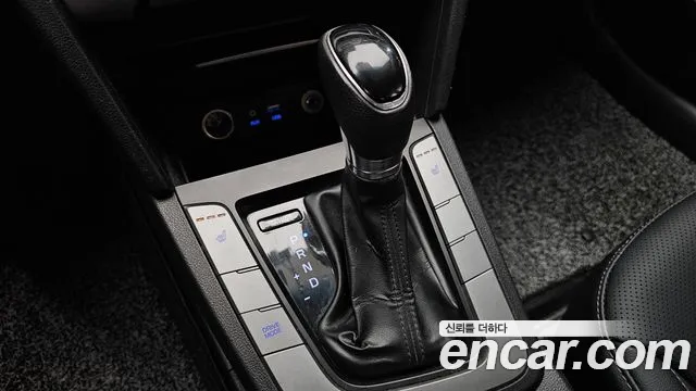 Hyundai Avante 2018 thumb 9