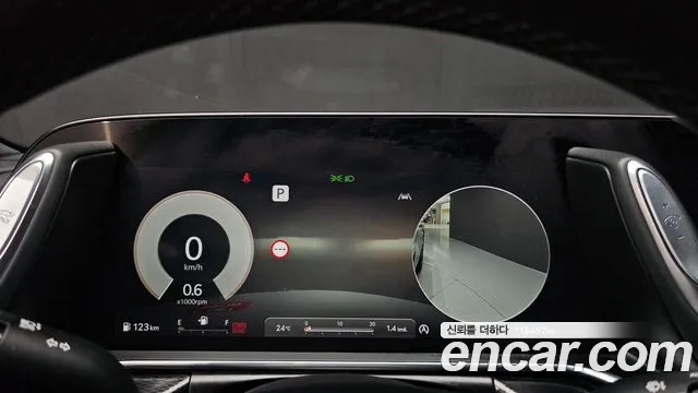 Genesis G90 2022 thumb 8