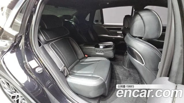 Genesis G90 2022 thumb 12